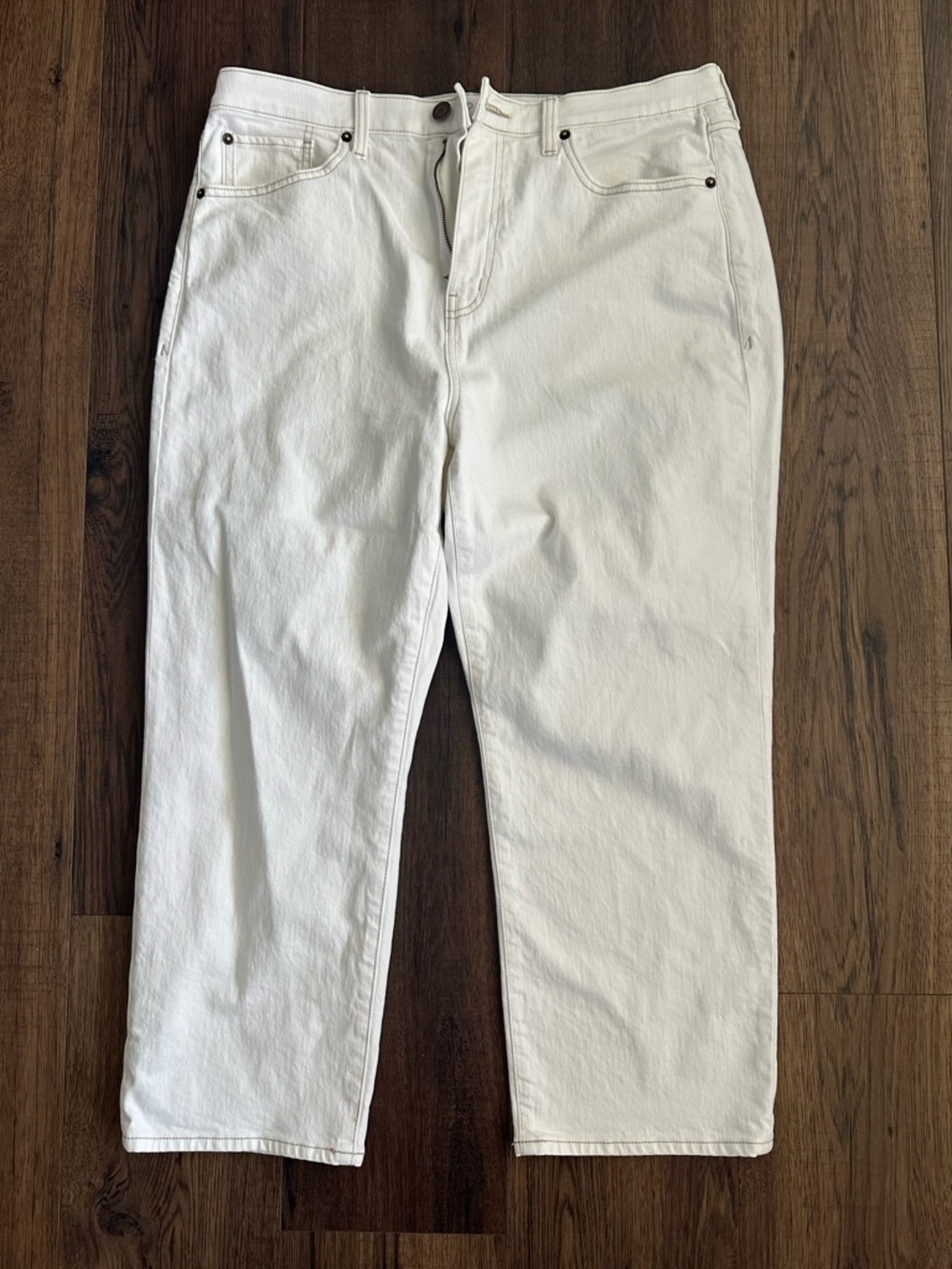 White Torrid High Rise Ankle Crop Classic Denim Jeans Size 14